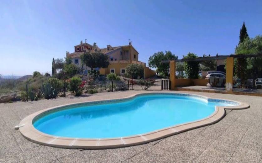 review mihous spanje aankoop finca